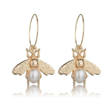 Load image into Gallery viewer, Individuality Gold&Sliver Insect Drop Earrings For Women Special Fashion Design Jewelry Classic Decoration Earrings Gold - 200000168