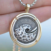 Load image into Gallery viewer, Mens Sea Wave Surfer Style Pendant Necklace in Vintage Silver or Gold (20/50cm Chain) - Pendant Necklace