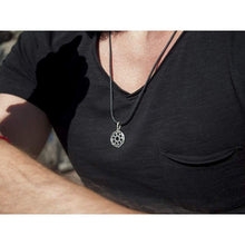 Load image into Gallery viewer, Ninja Throwing Stars Necklace Martial Arts Sports Jewelry for Men Women Japanese Shuriken Pendant Samurai Weapon Star Charm Japan Style Gift / 925 Sterling Silver