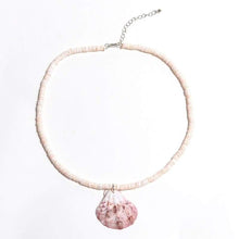 Load image into Gallery viewer, Artilady shell choker necklace gold chain necklace Cowrie boho jewelry for women party gift drop shipping
