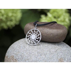 Black Sun Necklace Sonnenrad Pendant /925 Sterling Silver/Pagan Sun Wheel/Sacred Occult Symbol/Kolovrat Warrior Talisman Nordic Viking Jewelry Gifts for Men Women/Handmade