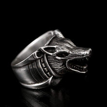 Load image into Gallery viewer, Howling Wolf Biker Ring - Silver
