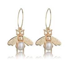 Load image into Gallery viewer, Individuality Gold&amp;Sliver Insect Drop Earrings For Women Special Fashion Design Jewelry Classic Decoration Earrings Gold - 200000168
