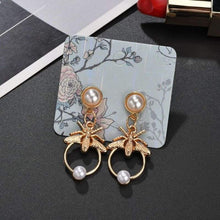 Load image into Gallery viewer, Individuality Gold&amp;Sliver Insect Drop Earrings For Women Special Fashion Design Jewelry Classic Decoration Earrings Gold - 200000168
