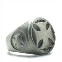 Load image into Gallery viewer, Matte Silver Cross Ring
