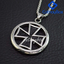 Load image into Gallery viewer, Men Maltese Cross Round Pendant Necklace Stainless Steel Knights Templar Jewelry Chain 24 - Pendant Necklace
