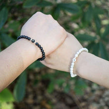 Load image into Gallery viewer, MetJakt Handmade A-Z Letters Bracelet | Natural 6mm Howlite Bracelet | Women 6.7-7.3 ″ Elastic Silver Beads Bracelet
