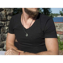 Load image into Gallery viewer, Ninja Throwing Stars Necklace Martial Arts Sports Jewelry for Men Women Japanese Shuriken Pendant Samurai Weapon Star Charm Japan Style Gift / 925 Sterling Silver
